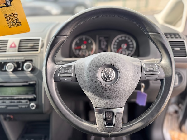 Used Volkswagen Touran 2011 for sale - 76234676: Photo 29
