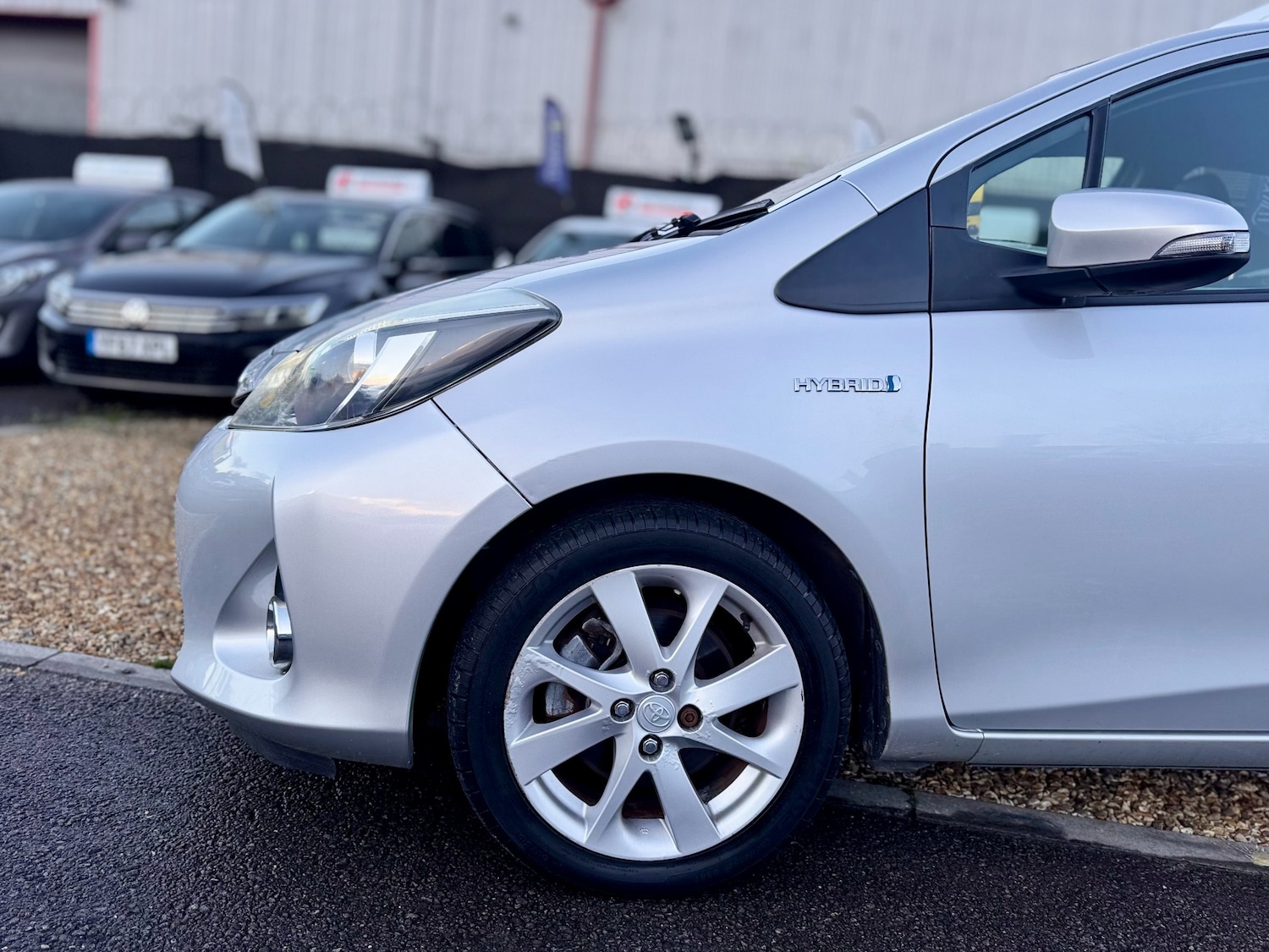 Used Toyota Yaris 2012 for sale - 76507983: Photo 24