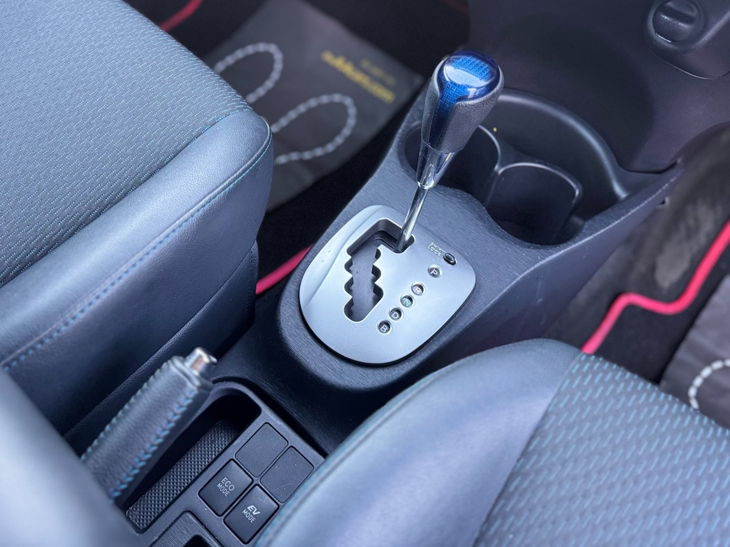 Used Toyota Yaris 2012 for sale - 76507983: Photo 37