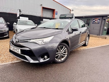 Used Toyota Avensis 2016 for sale - 75959901: Photo