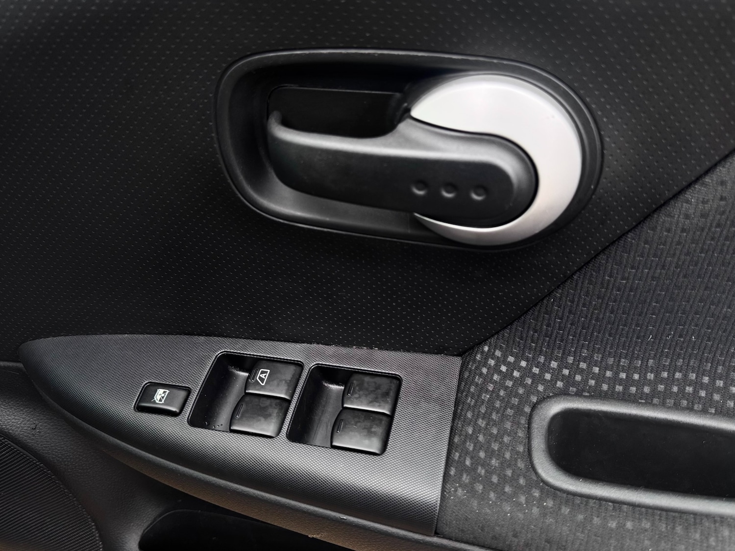 Used Nissan Note 2011 for sale - 77324429: Photo 26