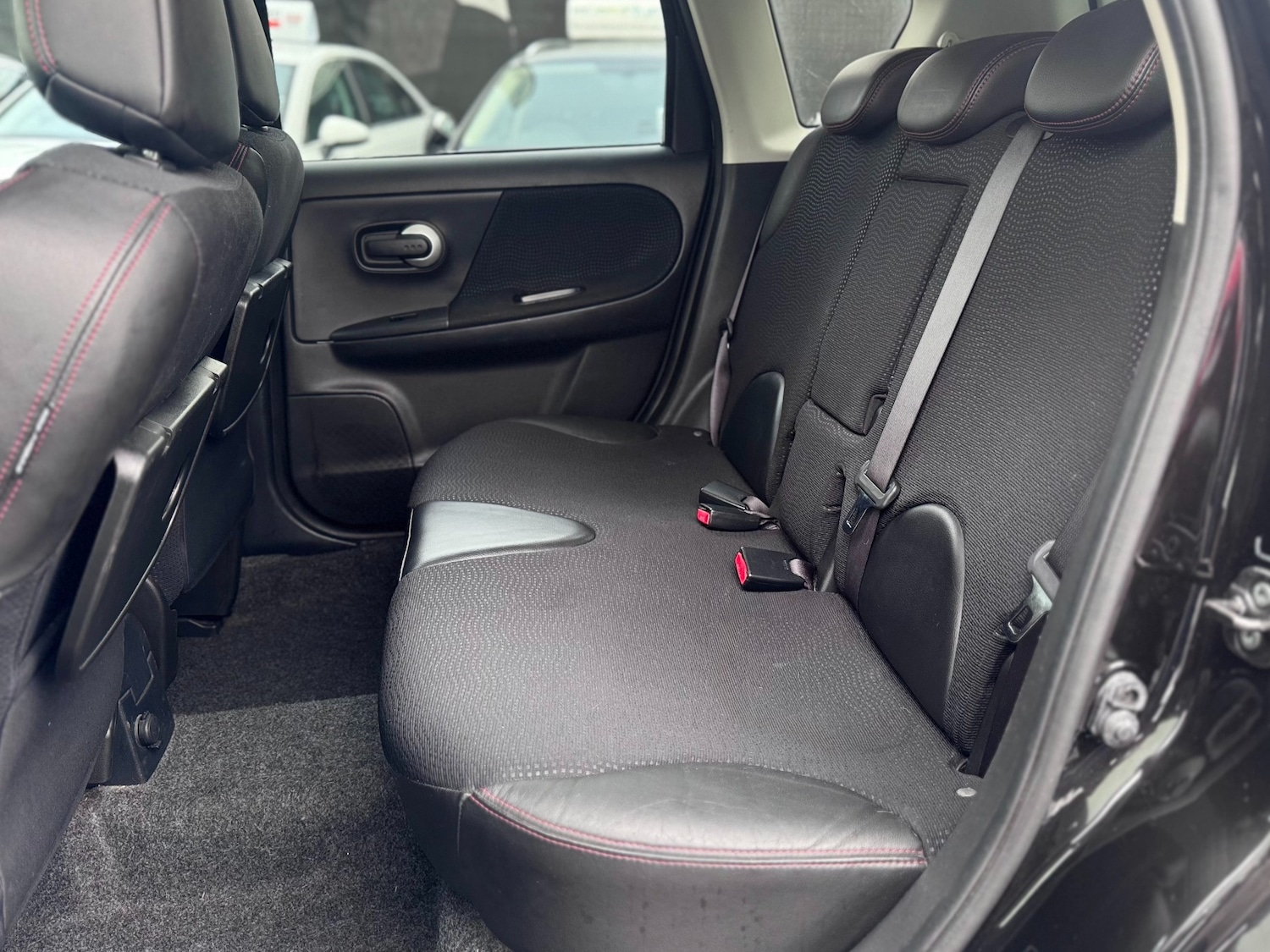 Used Nissan Note 2011 for sale - 77379275: Photo 40