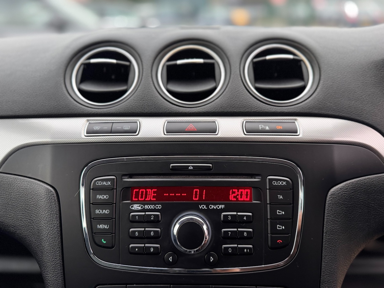 Used Ford Galaxy 2013 for sale - 76507744: Photo 34