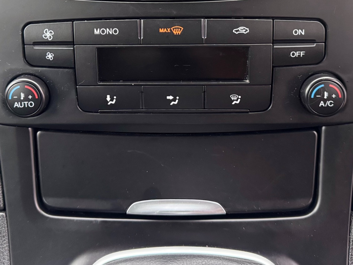 Used Ford Galaxy 2013 for sale - 76507744: Photo 35