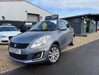 Used Suzuki Swift 2015 for sale - 77716464: Photo