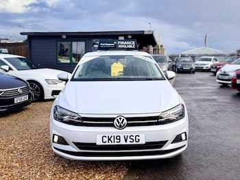 Used Volkswagen Polo 2019 for sale - 76578378: Photo