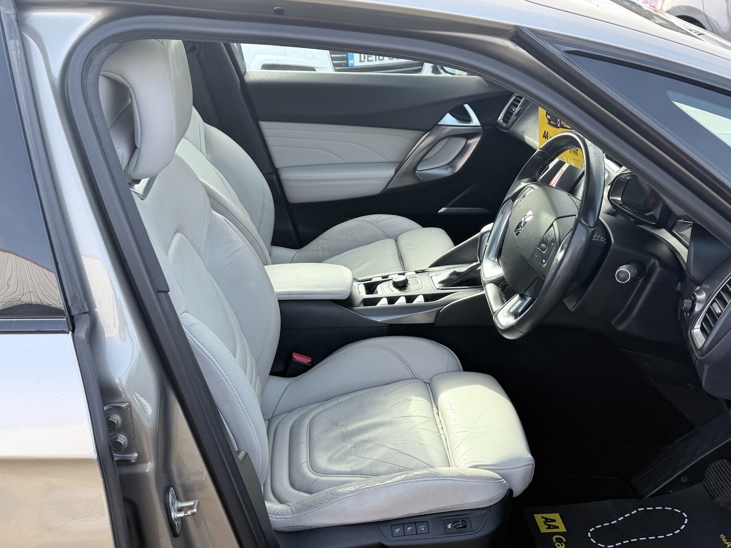 Used Citroen DS5 2013 for sale - 77902084: Photo 8