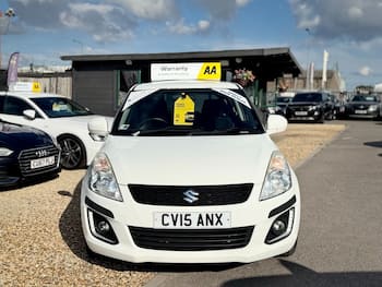 Used Suzuki Swift 2015 for sale - 79735653: Photo
