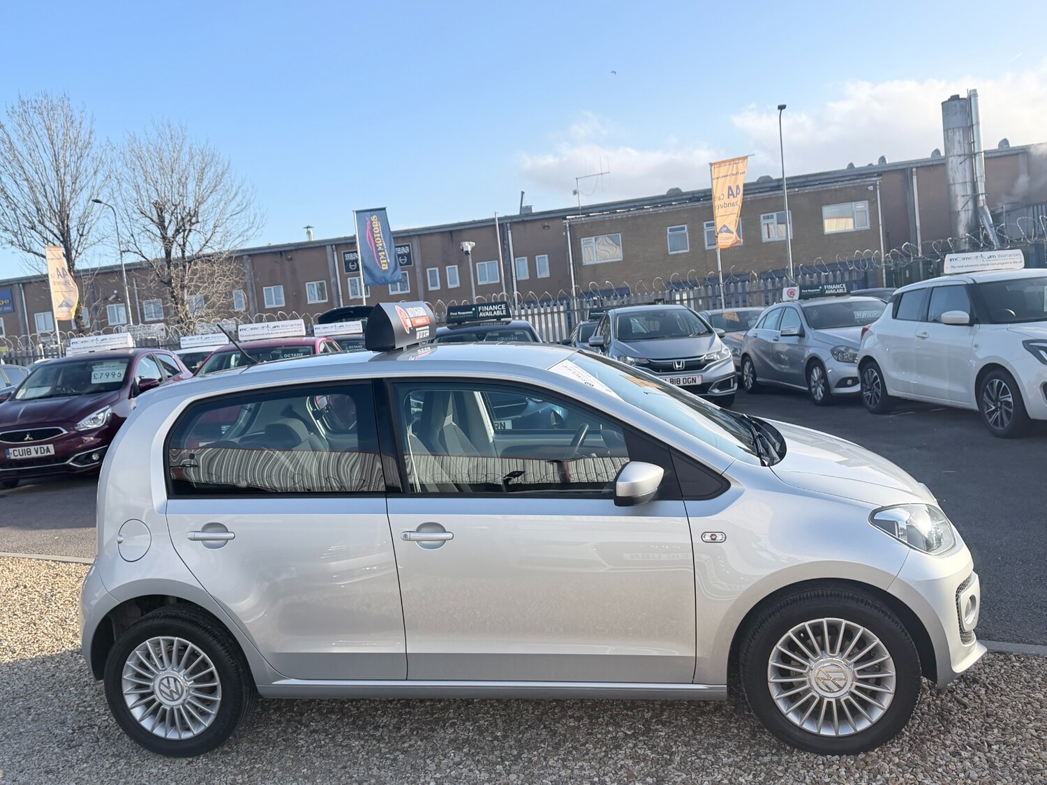 Used Volkswagen up! 2013 for sale - 77938418: Photo 11