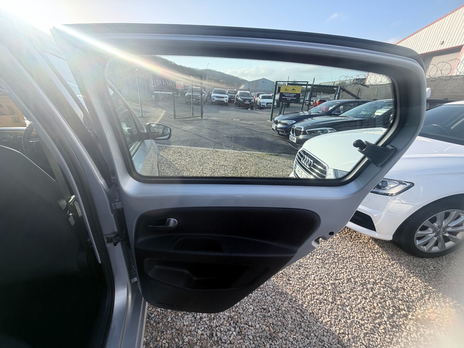 Used Volkswagen up! 2013 for sale - 77938418: Photo 35