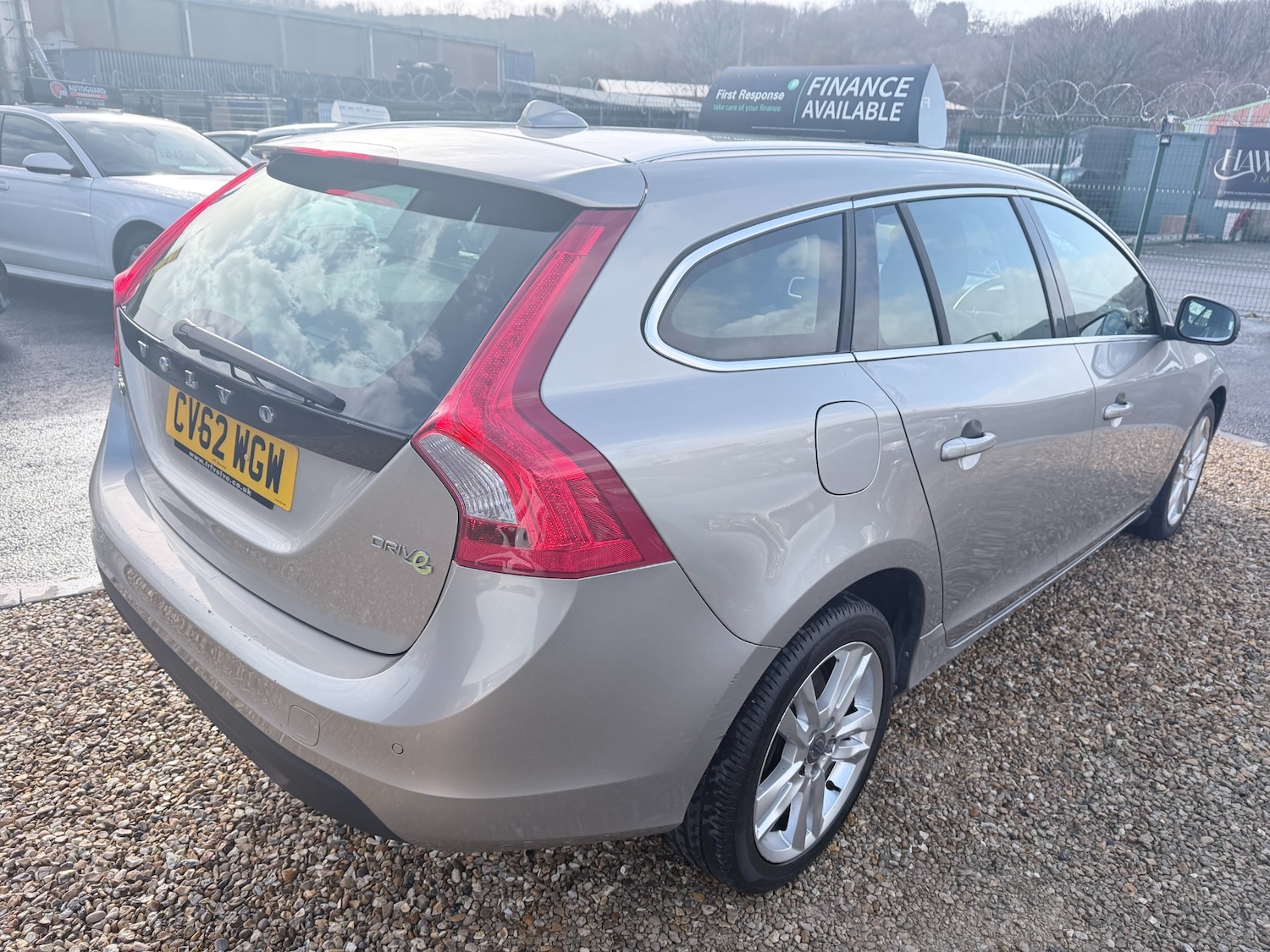 Used Volvo V60 2012 for sale - 77640331: Photo 13