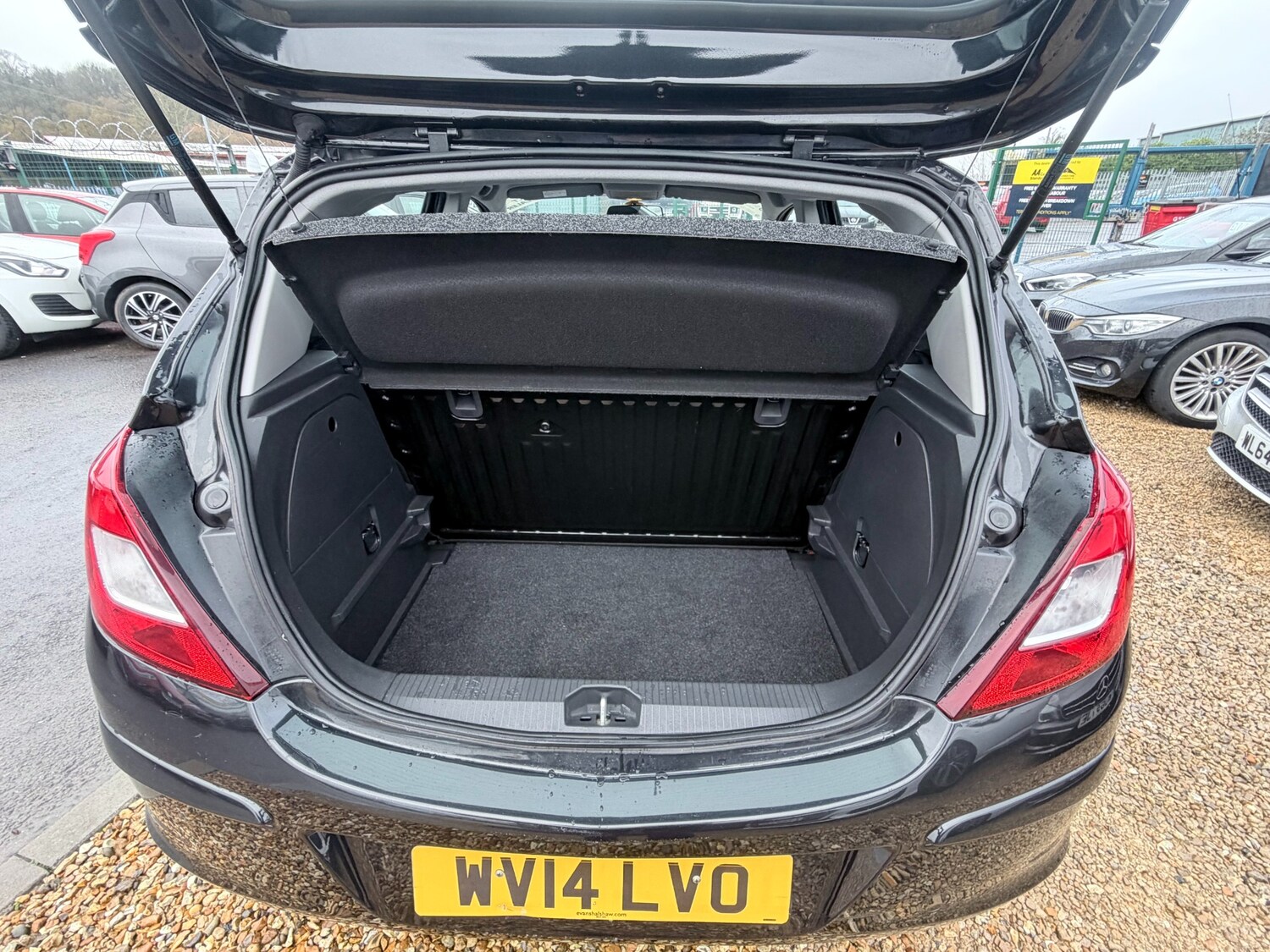 Used Vauxhall Corsa 2014 for sale - 77641074: Photo 18