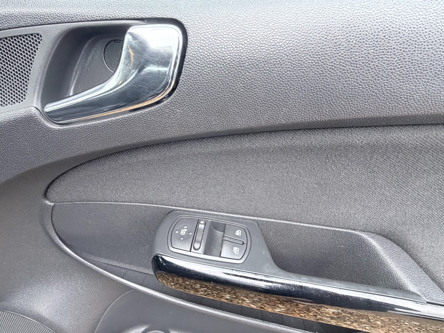 Used Vauxhall Corsa 2014 for sale - 77641074: Photo 24