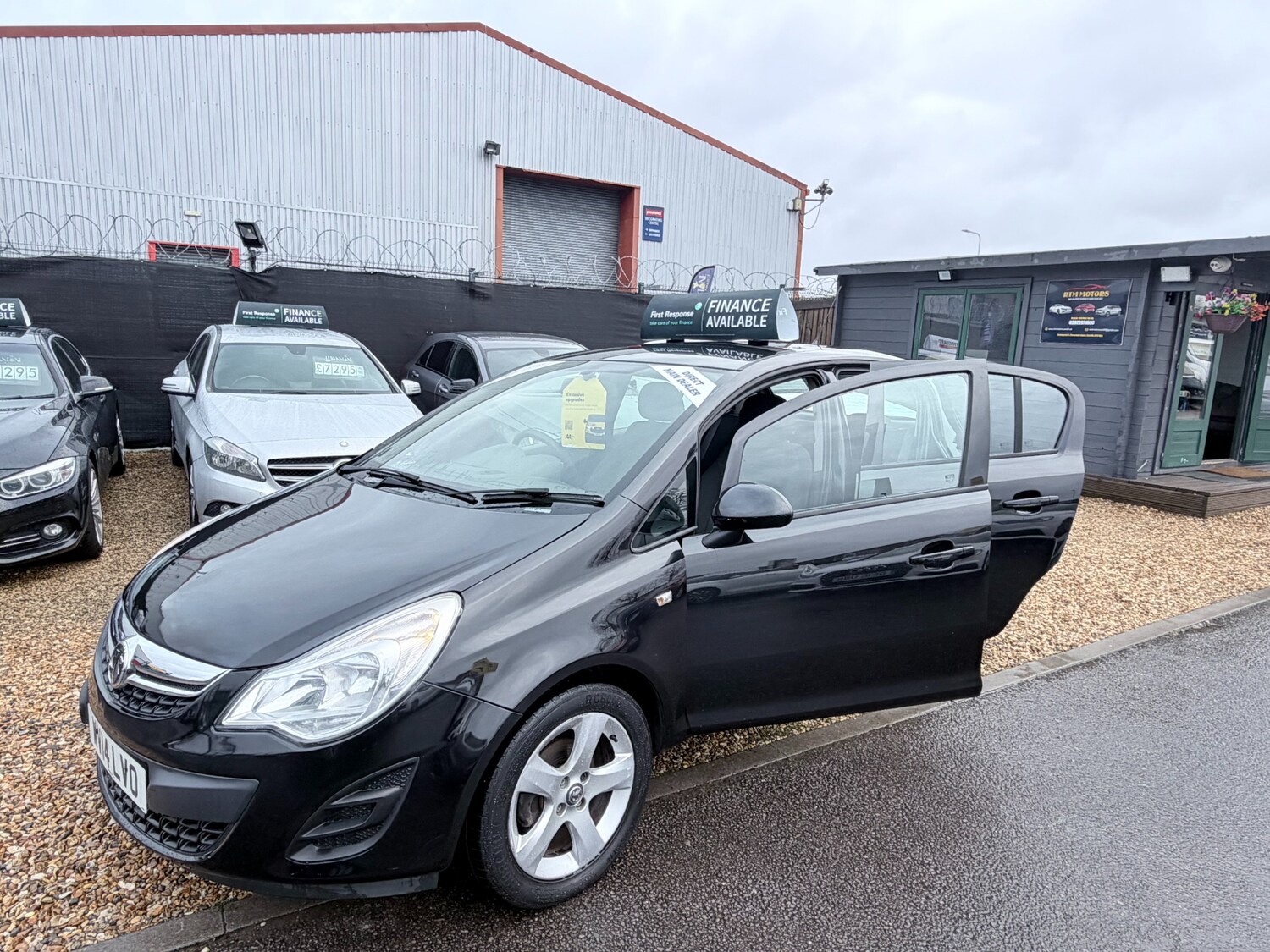 Used Vauxhall Corsa 2014 for sale - 77641074: Photo 39