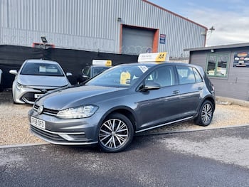 Used Volkswagen Golf 2018 for sale - 79684976: Photo