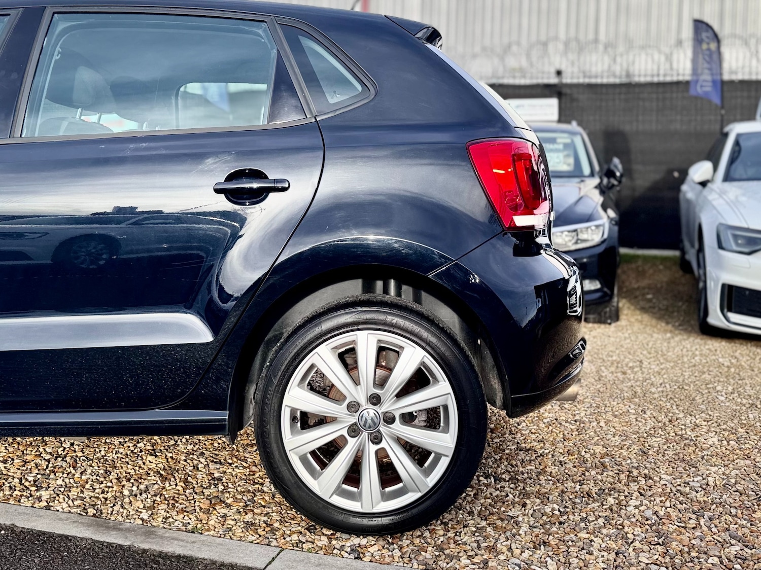 Used Volkswagen Polo 2013 for sale - 77025577: Photo 23