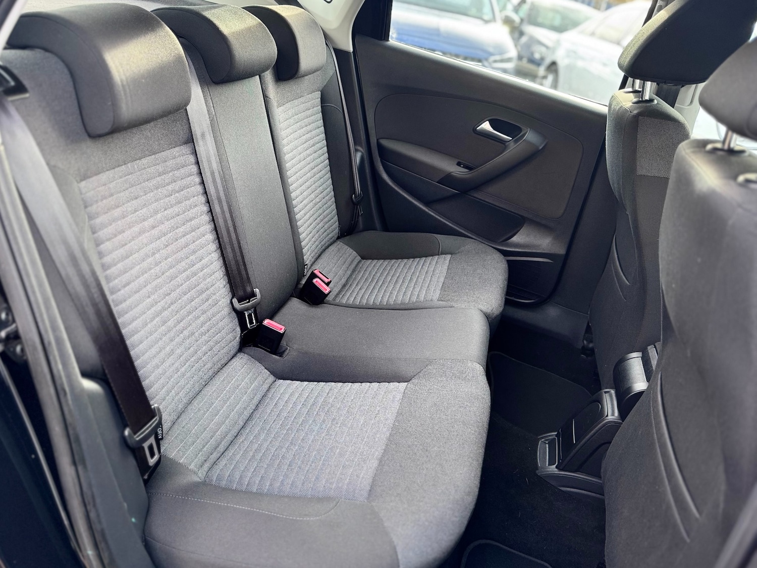 Used Volkswagen Polo 2013 for sale - 77025577: Photo 37