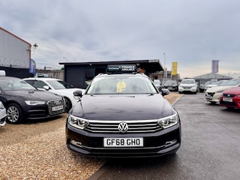 Used Volkswagen Passat 2018 for sale - 75874752: Photo