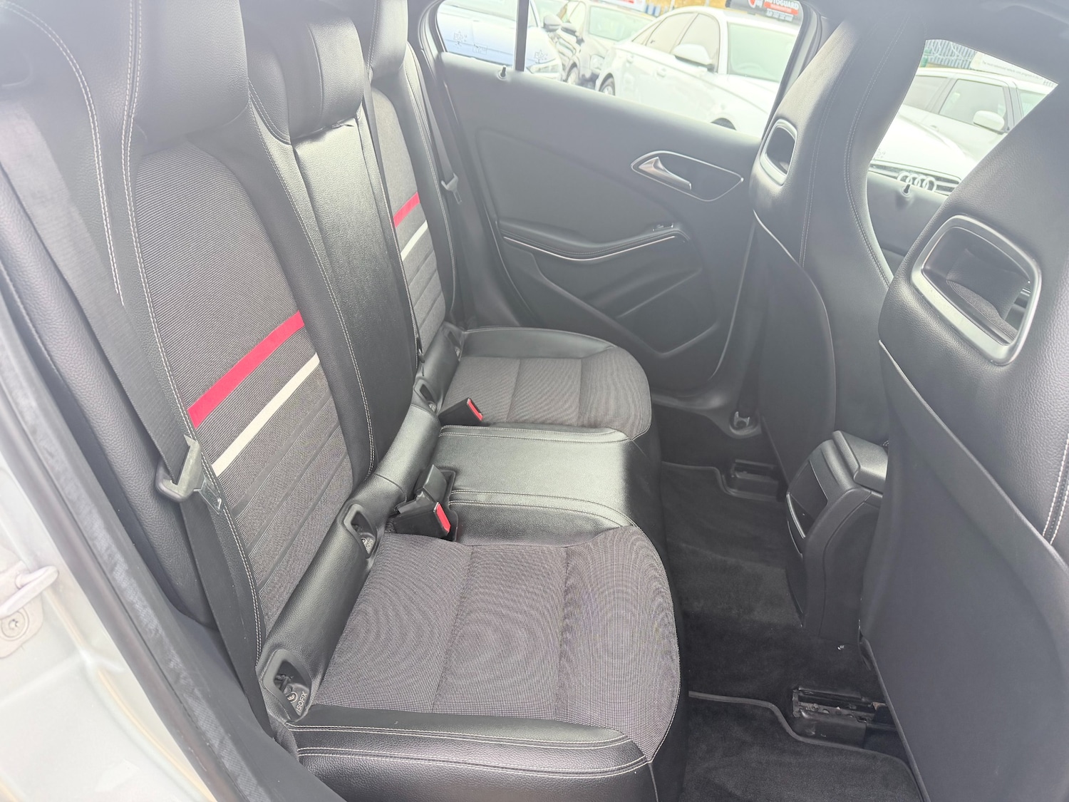 Used Mercedes-Benz A-Class 2015 for sale - 77689600: Photo 33