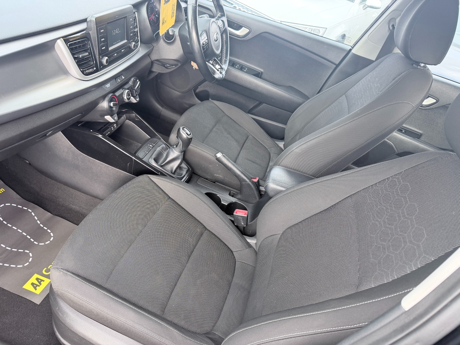 Used Kia Rio 2017 for sale - 77640238: Photo 41