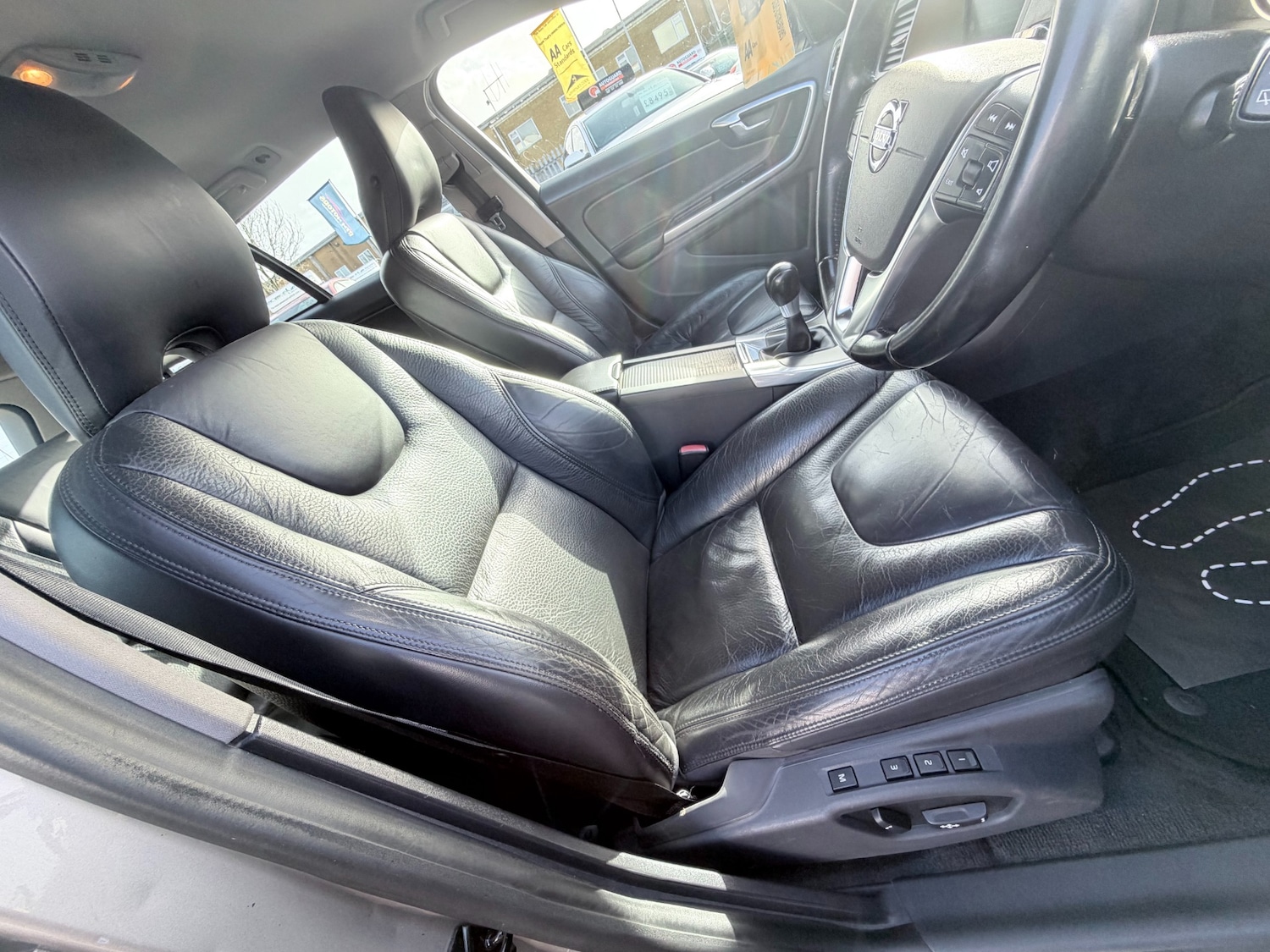 Used Volvo V60 2012 for sale - 78144561: Photo 27