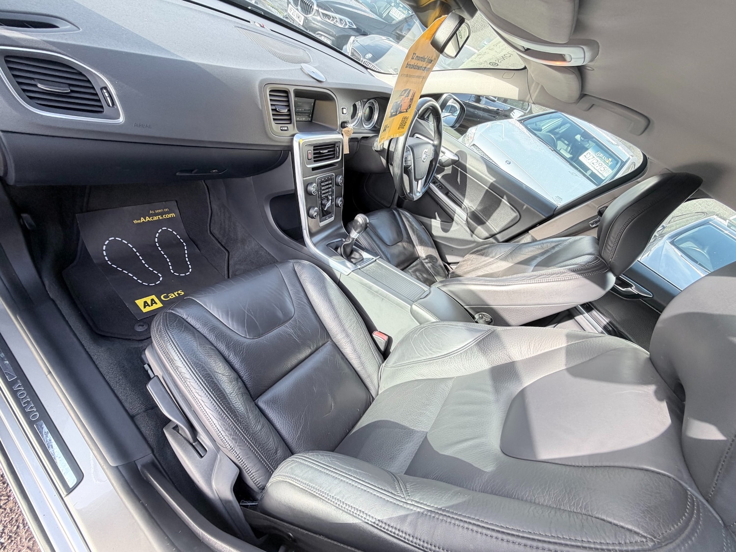 Used Volvo V60 2012 for sale - 78144561: Photo 40