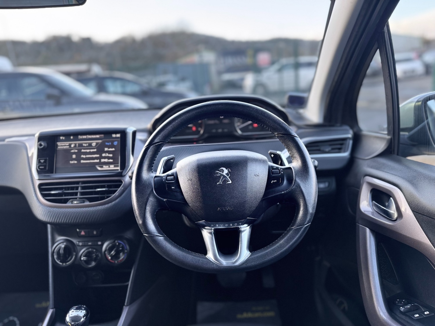 Used Peugeot 2008 2014 for sale - 77014750: Photo 11