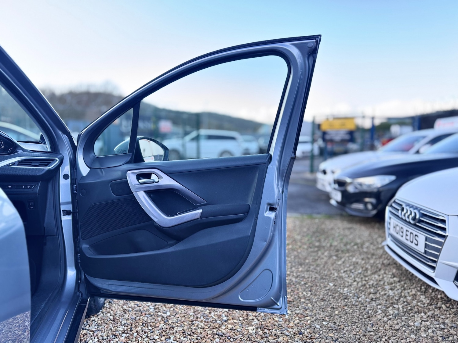 Used Peugeot 2008 2014 for sale - 77014750: Photo 25