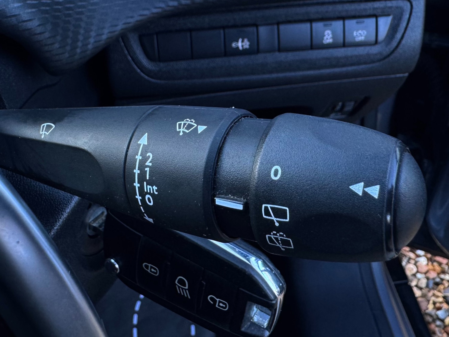 Used Peugeot 2008 2014 for sale - 77014750: Photo 31