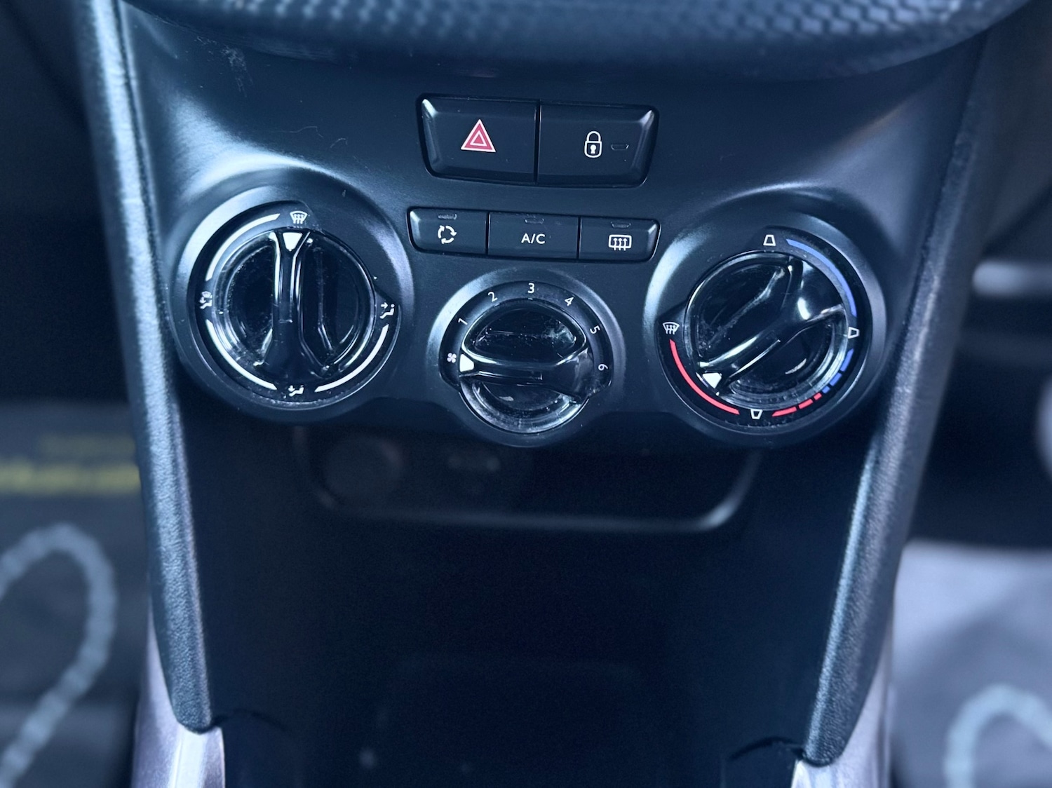 Used Peugeot 2008 2014 for sale - 77014750: Photo 35