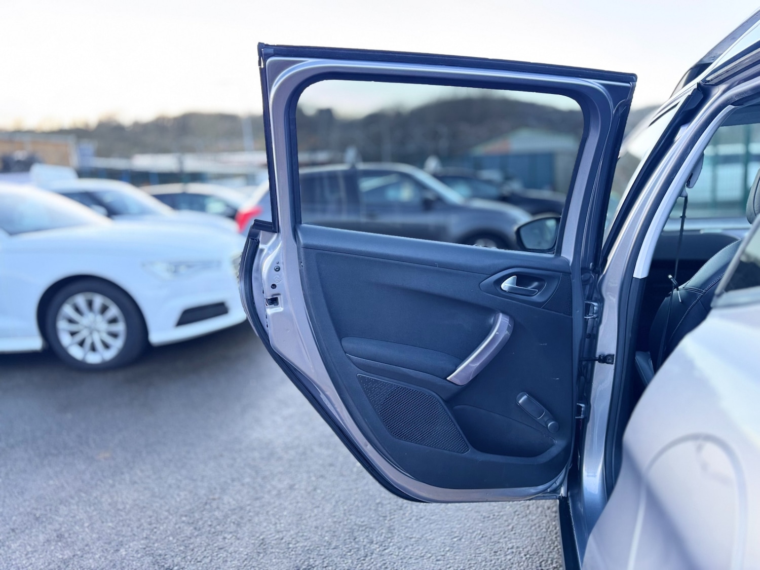 Used Peugeot 2008 2014 for sale - 77014750: Photo 40