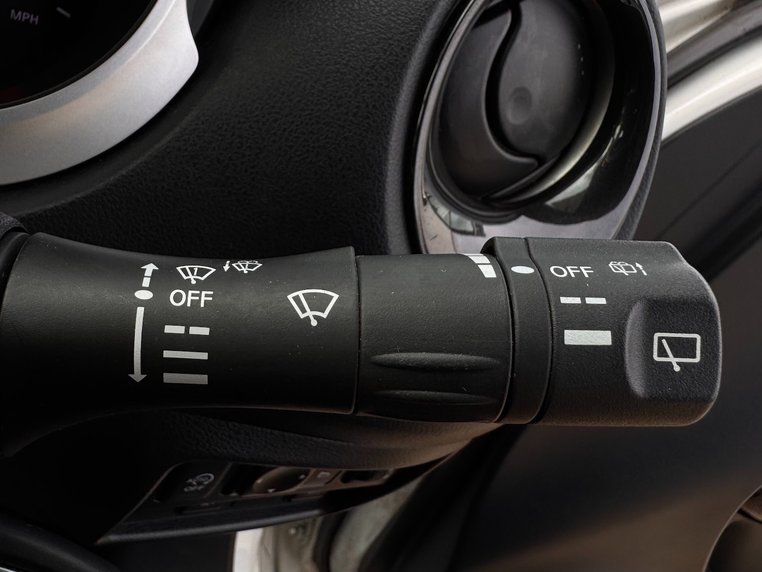 Used Nissan Juke 2014 for sale - 76507325: Photo 31