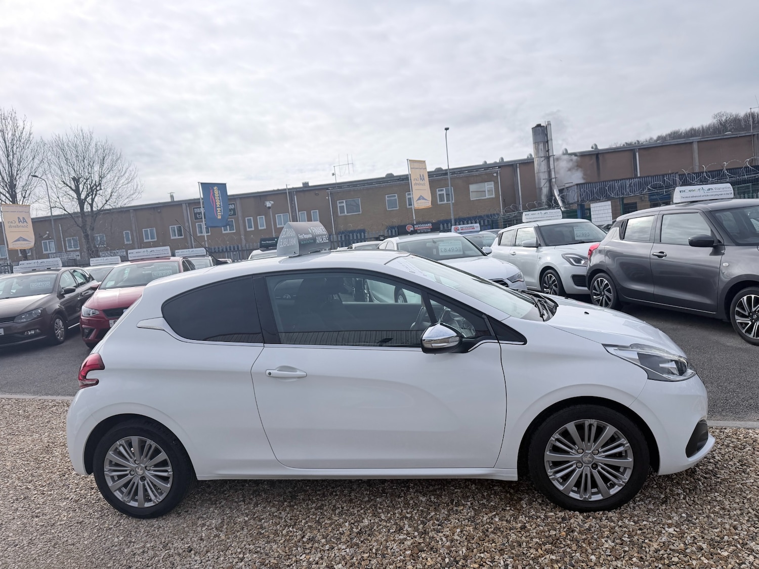 Used Peugeot 208 2016 for sale - 77846246: Photo 11