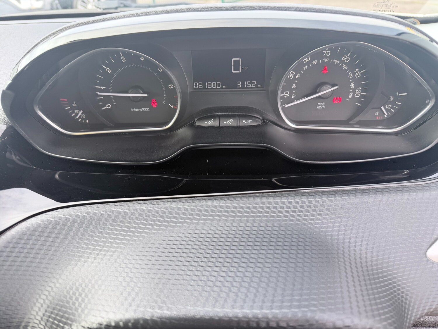 Used Peugeot 208 2016 for sale - 77846246: Photo 26