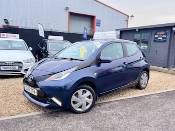 Used Toyota AYGO 2015 for sale - 79380510: Photo