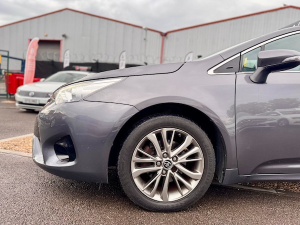 Used Toyota Avensis 2016 for sale - 76236882: Photo 24