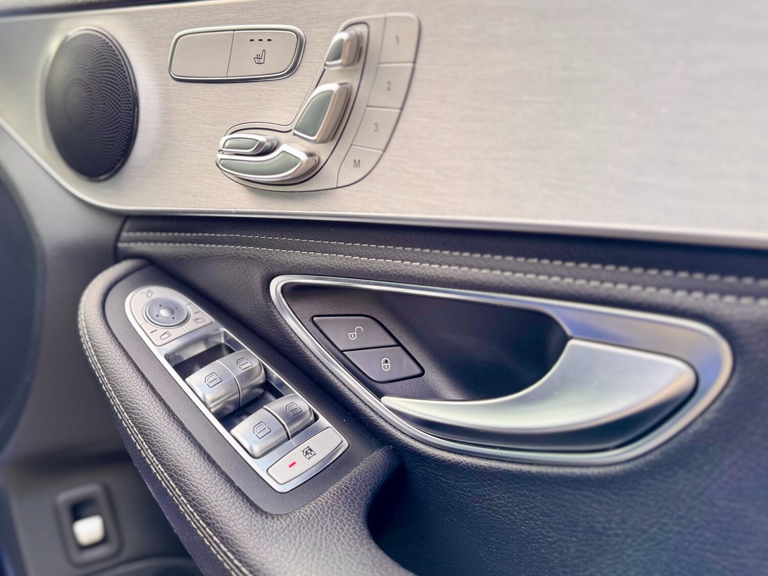 Used Mercedes-Benz C Class 2015 for sale - 77502605: Photo 29