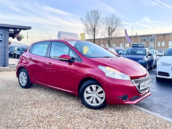 Used Peugeot 208 2013 for sale - 77014593: Photo