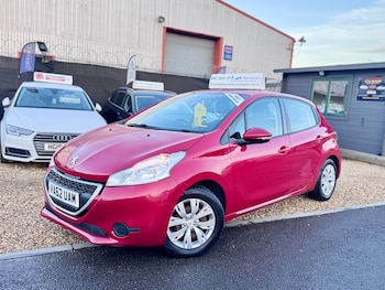 Used Peugeot 208 2013 for sale - 77014593: Photo