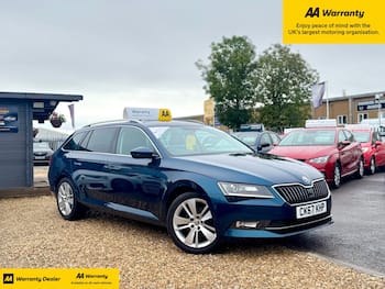 Used Skoda Superb 2017 for sale - 79854872: Photo