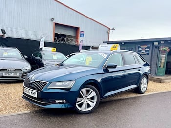 Used Skoda Superb 2017 for sale - 79854872: Photo