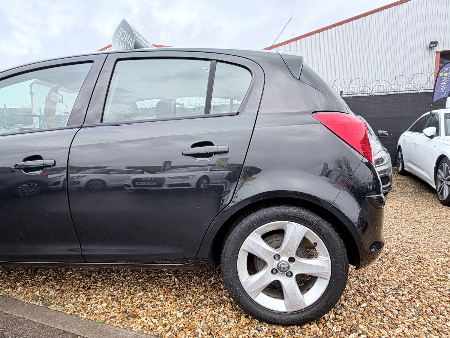 Used Vauxhall Corsa 2014 for sale - 77716224: Photo 21
