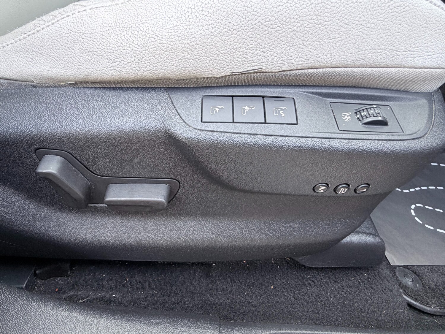 Used Citroen DS5 2013 for sale - 77802699: Photo 29