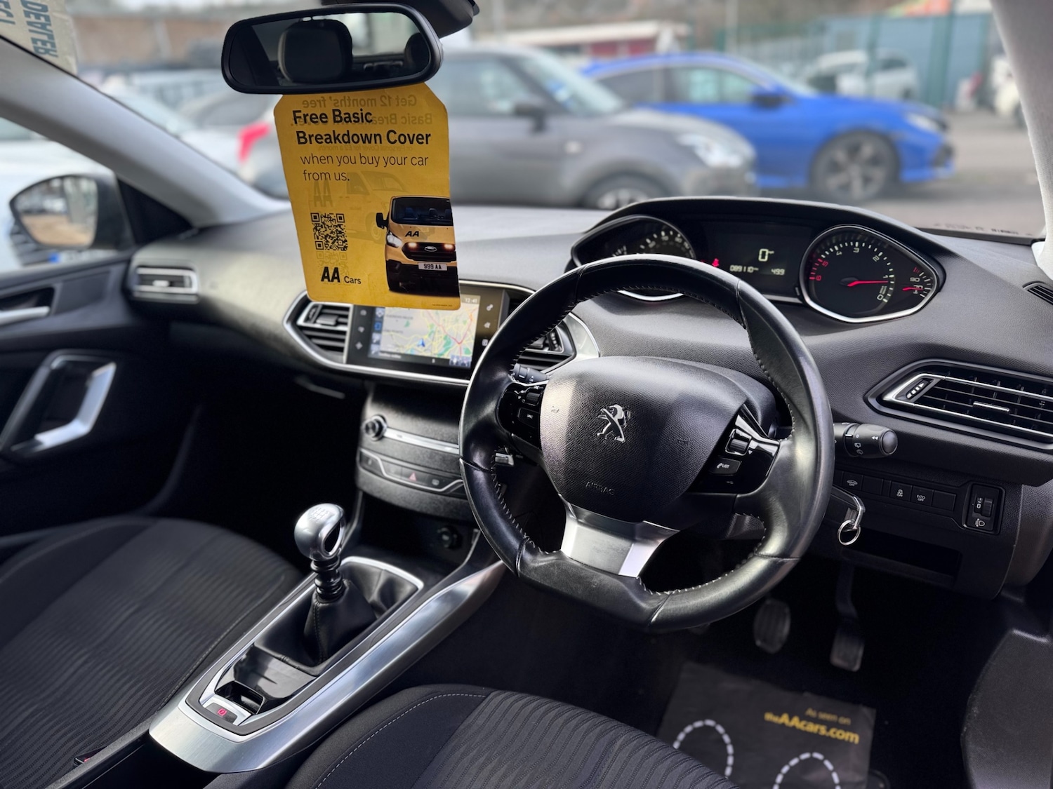 Used Peugeot 308 2014 for sale - 77149652: Photo 37