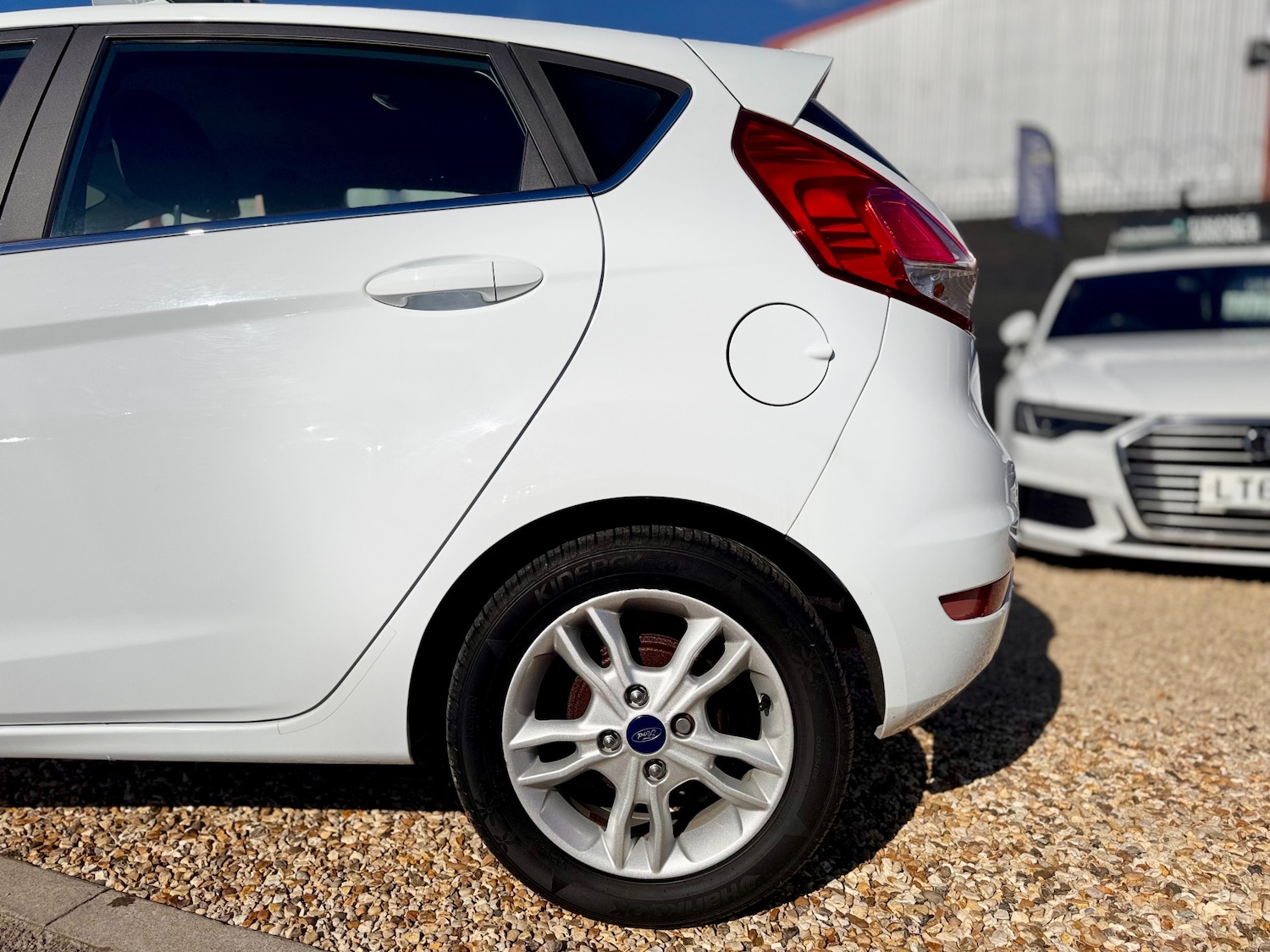 Used Ford Fiesta 2014 for sale - 76576974: Photo 23