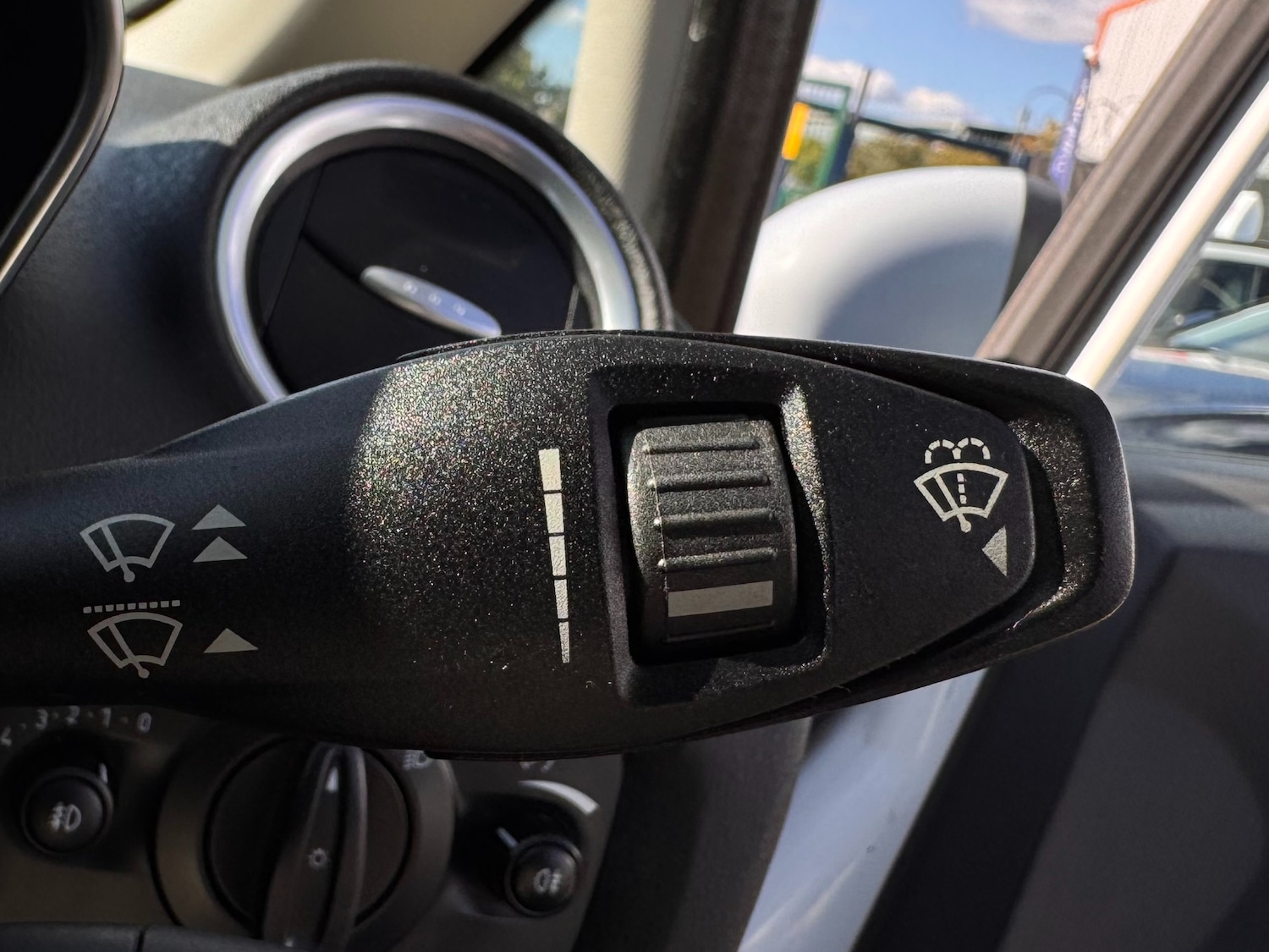 Used Ford Fiesta 2014 for sale - 76576974: Photo 31