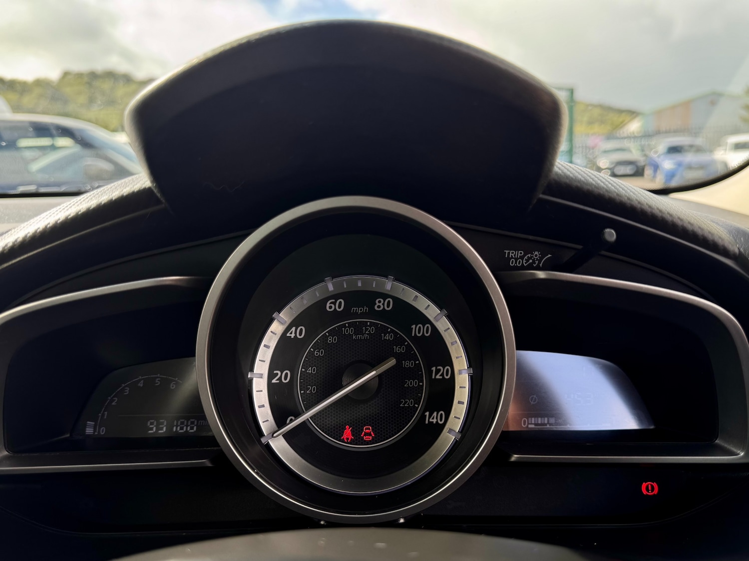 Used Mazda Mazda2 2015 for sale - 76948162: Photo 29