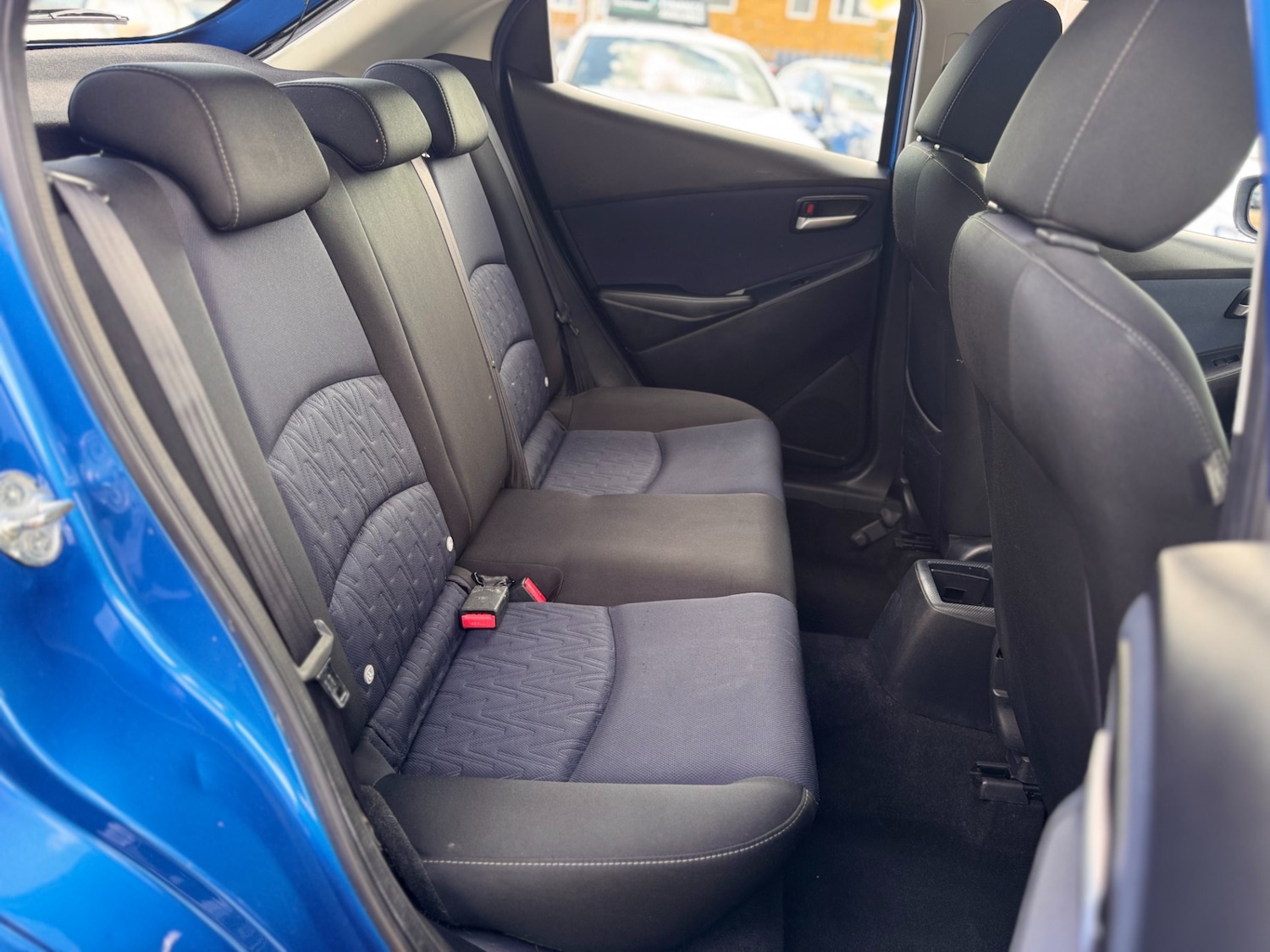 Used Mazda Mazda2 2015 for sale - 76948162: Photo 39