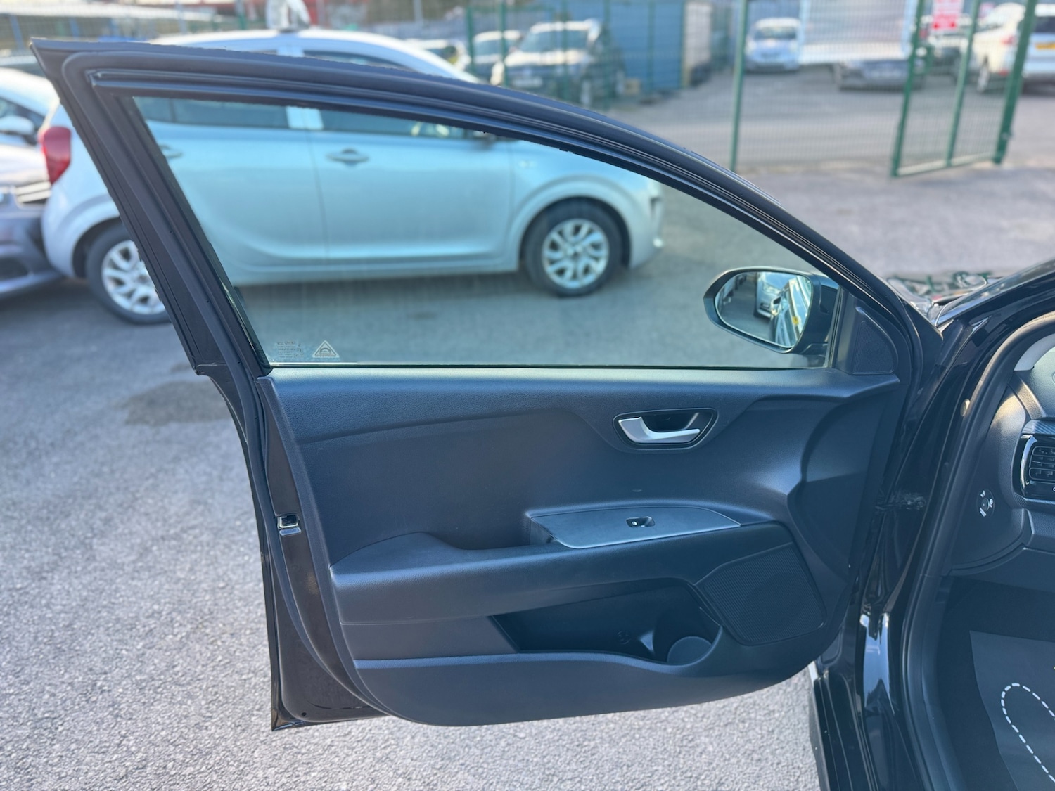 Used Kia Rio 2019 for sale - 76366382: Photo 41