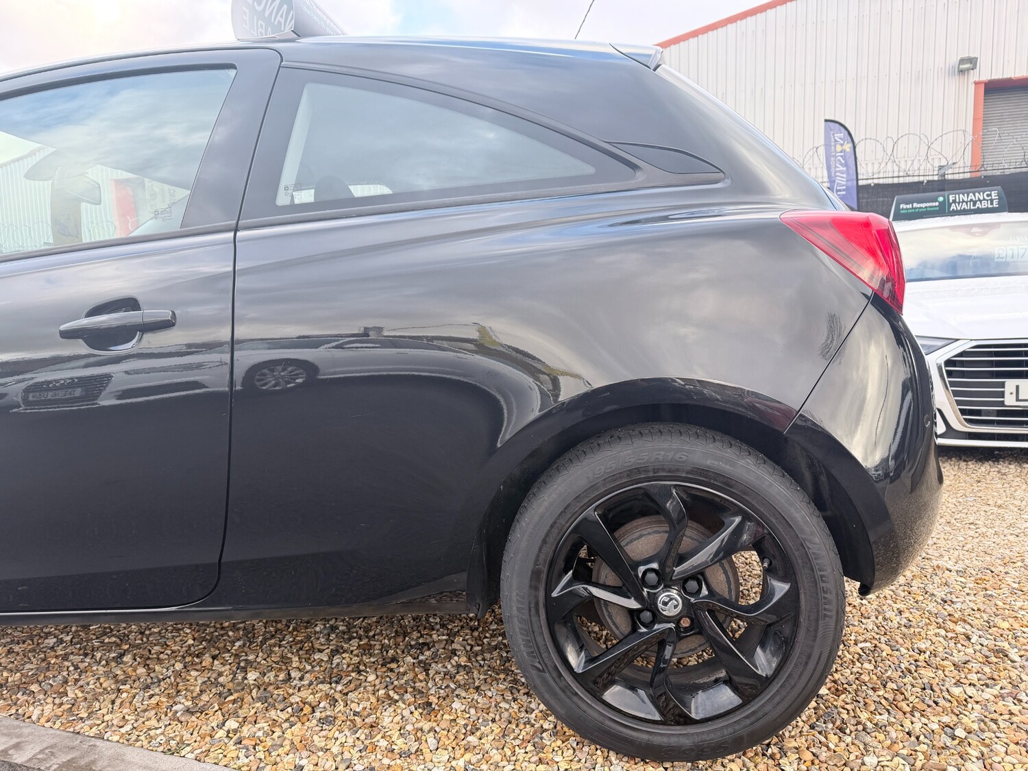Used Vauxhall Corsa 2017 for sale - 78066217: Photo 21